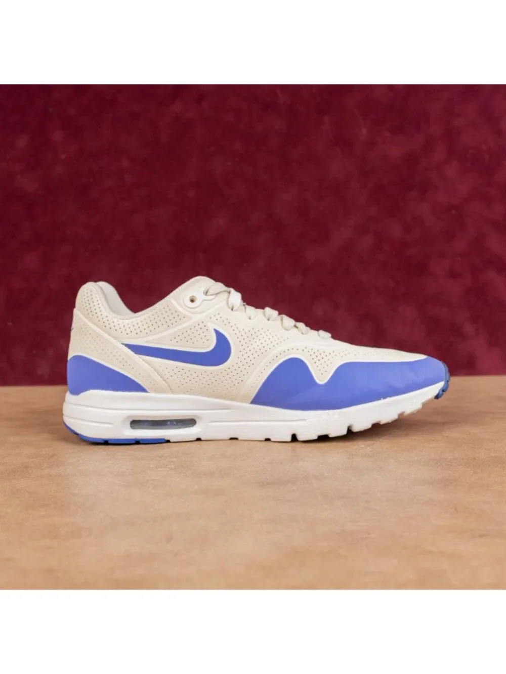 Nike Women Air Max Ultra Moire White Violet Walking Running Sneakers size 7 - Picture 7 of 7